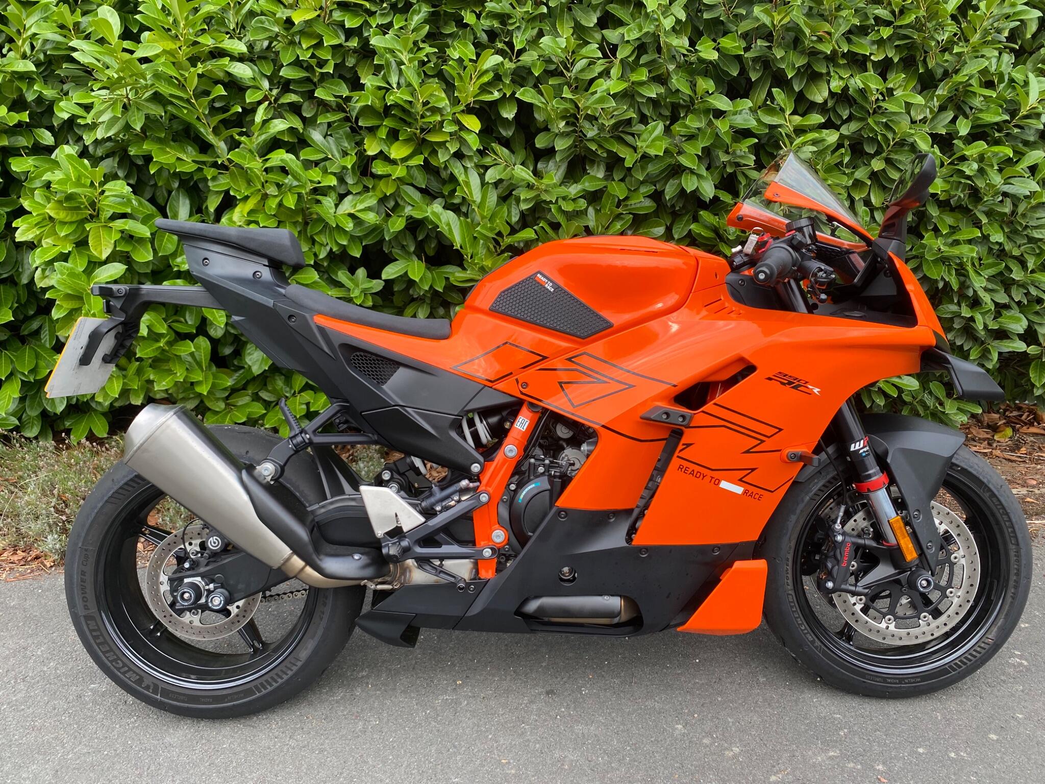 2026 KTM 990 RC R