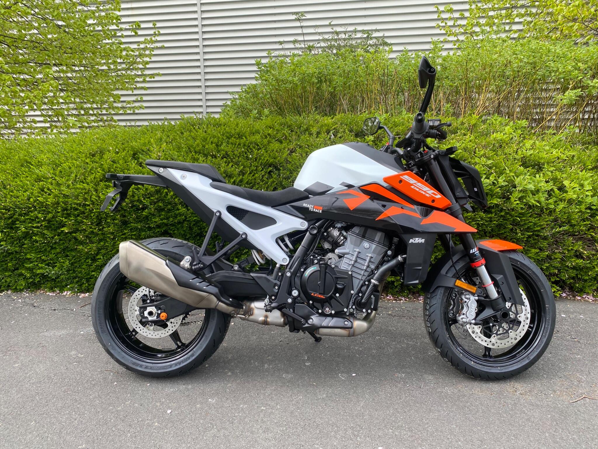 New KTM 990 Duke