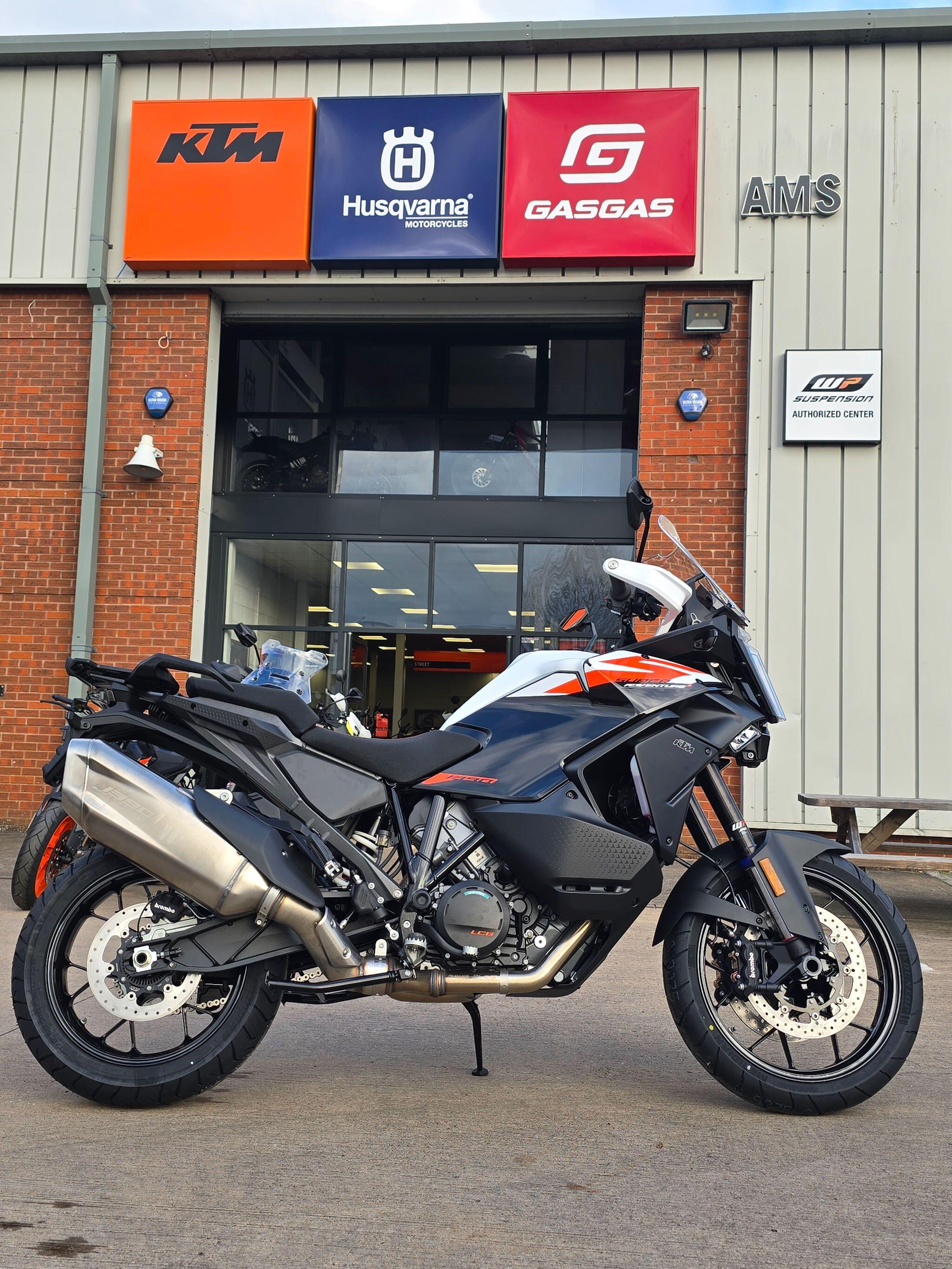 New KTM 1390 Super Adventure S EVO